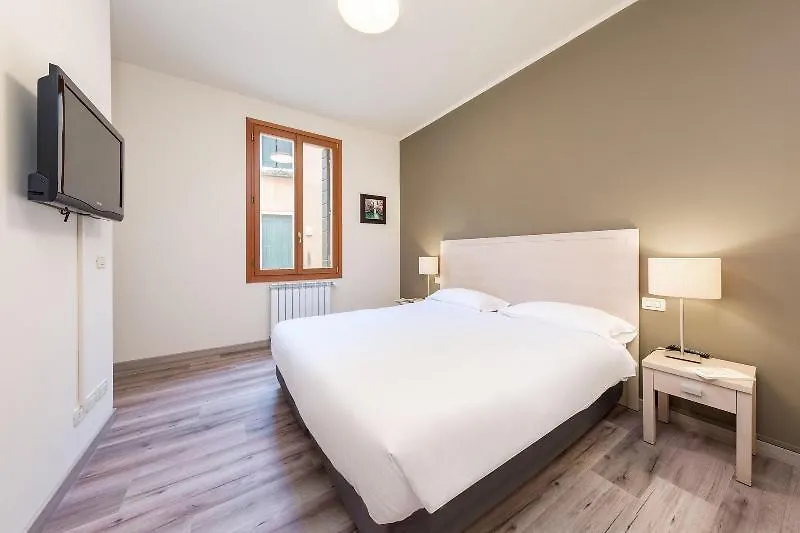 *** Hotel B And B Casanova Ai Tolentini Italy