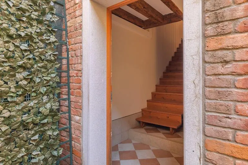 B And B Casanova Ai Tolentini Hotel